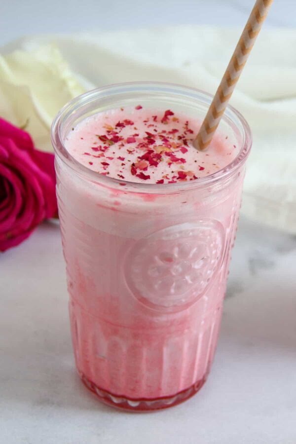 Rose Lasi / Rosse Water