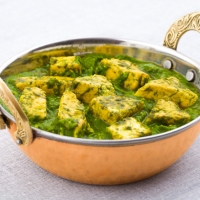 India4U Bern Aloo Palak – Kartoffeln mit Blattspinat in Currysauce