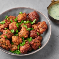 Chicken Pakora bei India4U Bern – knusprig frittierte Pouletstücke