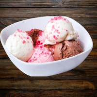 Eis mal anders: Unser hausgemachtes Pistachio Kulfi bringt echte Indien-Vibes auf den Teller.